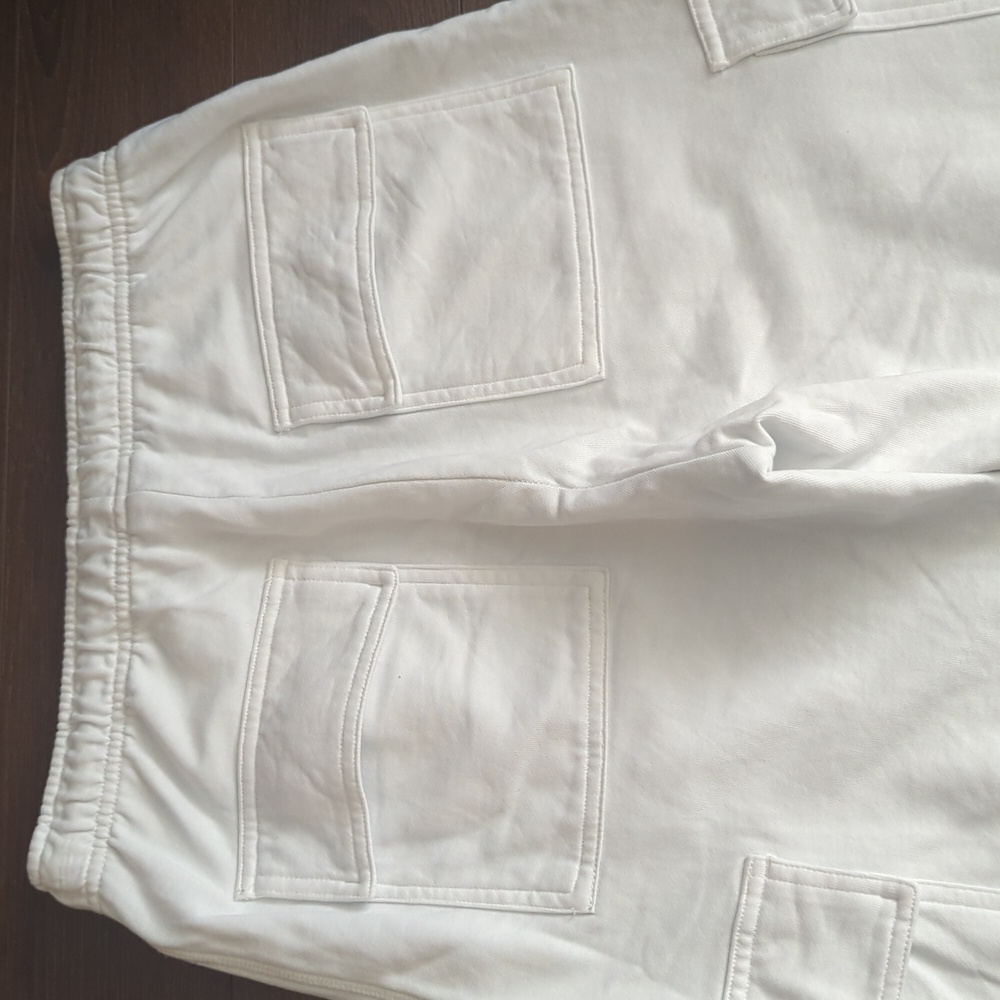 Aritzia Wide Leg Pants in White - Picture 12 of 16